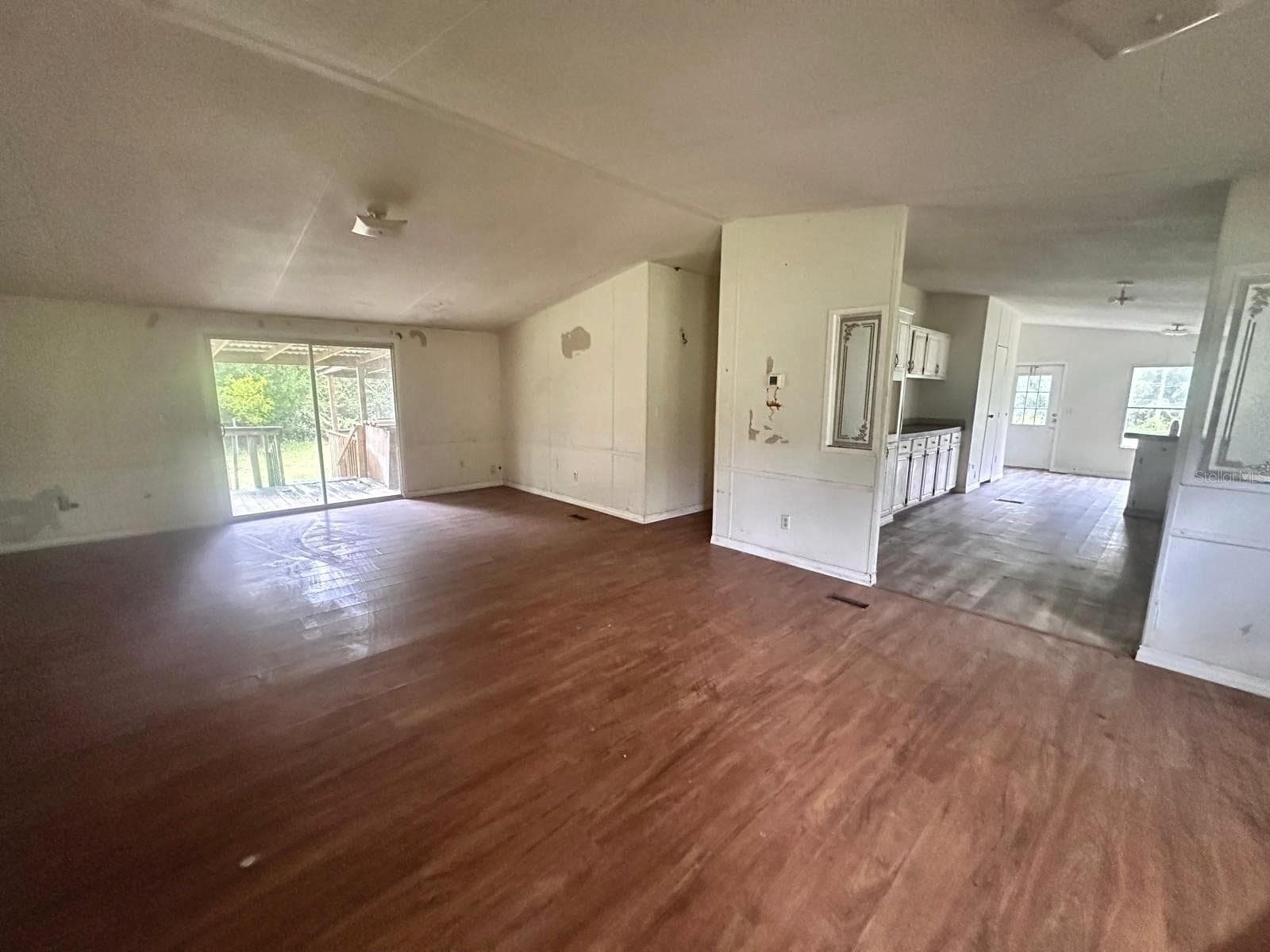 Manufactured Home at 10300 ALLISON AVE, HASTINGS, photo 8 of 9