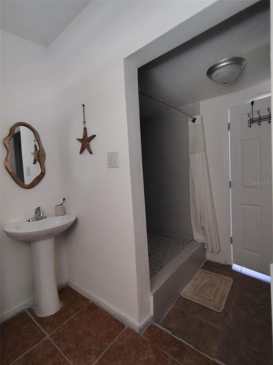 Single Family Residence at 1700 MONA AVE, OCOEE, photo 13 of 13
