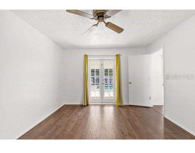 Single Family Residence at 1358 FOXBORO DR, BRANDON, photo 8 of 14
