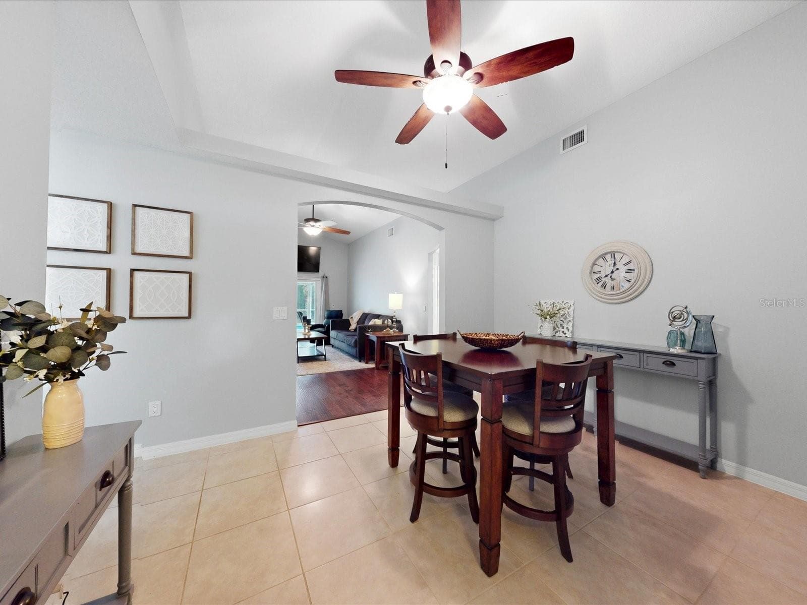 Single Family Residence at 30526 HAWTHORN AVE, EUSTIS, photo 7 of 47