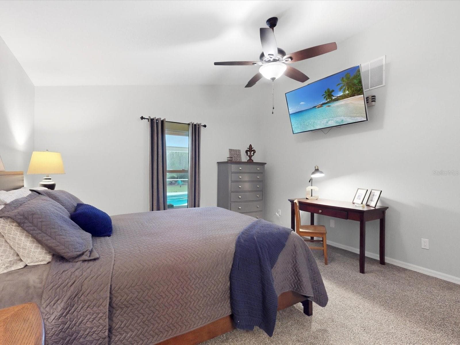 Single Family Residence at 30526 HAWTHORN AVE, EUSTIS, photo 19 of 47