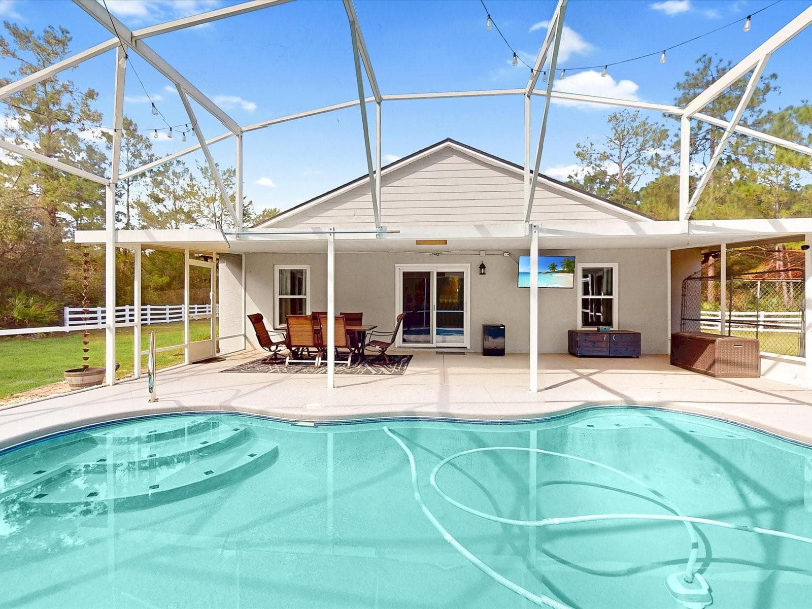 Single Family Residence at 30526 HAWTHORN AVE, EUSTIS, photo 35 of 47