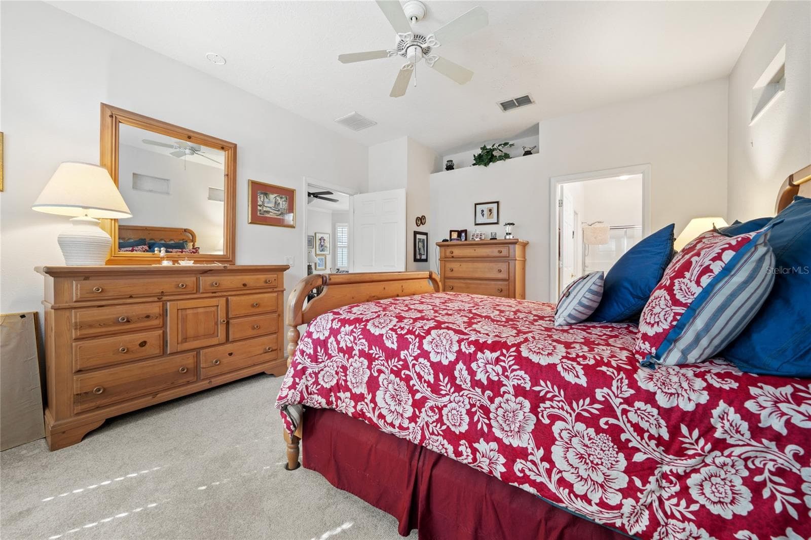 PRIMARY SUITE - 8112 AMBERSWEET PL, LAND O LAKES