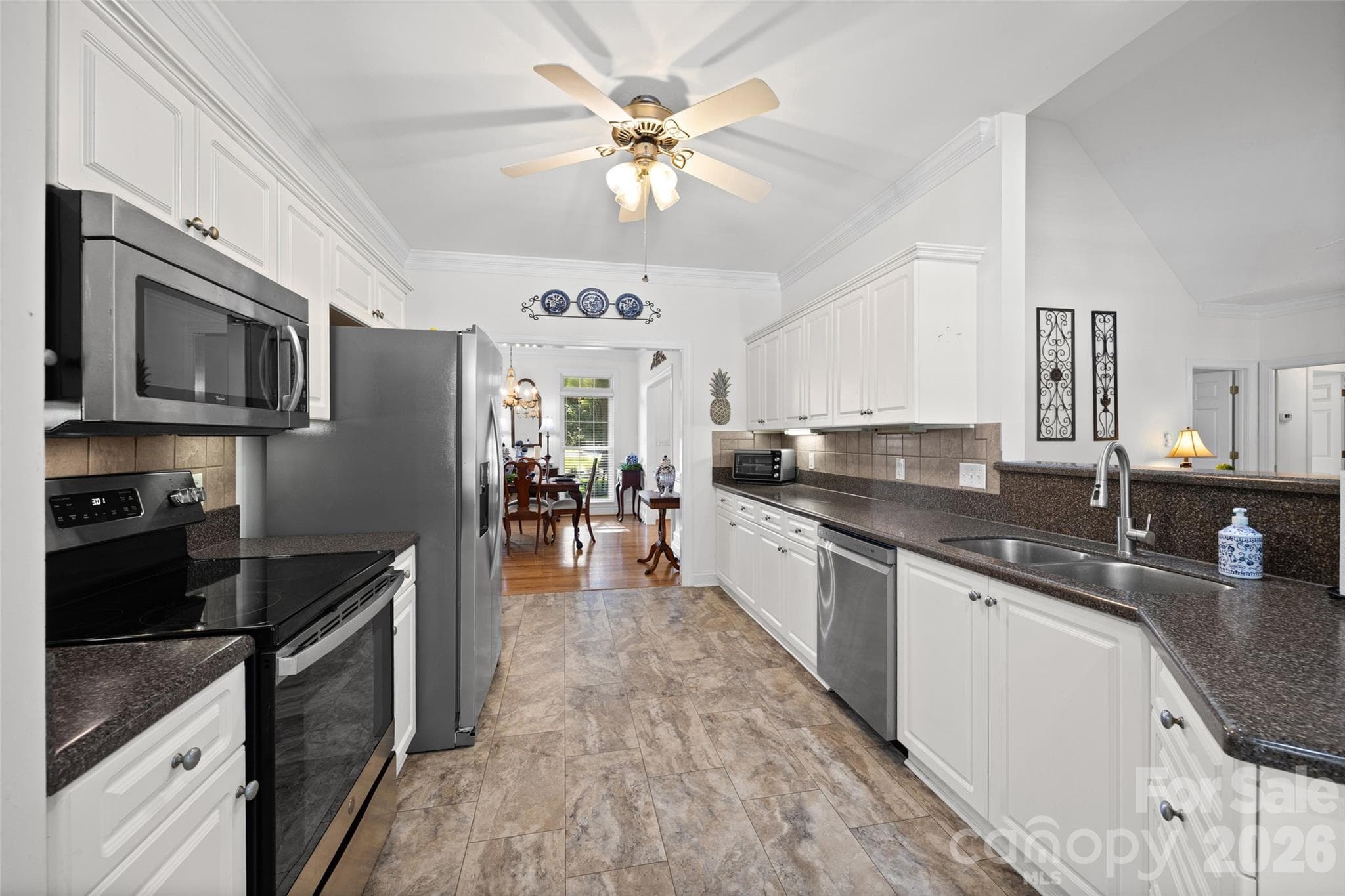 Large kitchen - 2005 Westridge Drive, Rock Hill