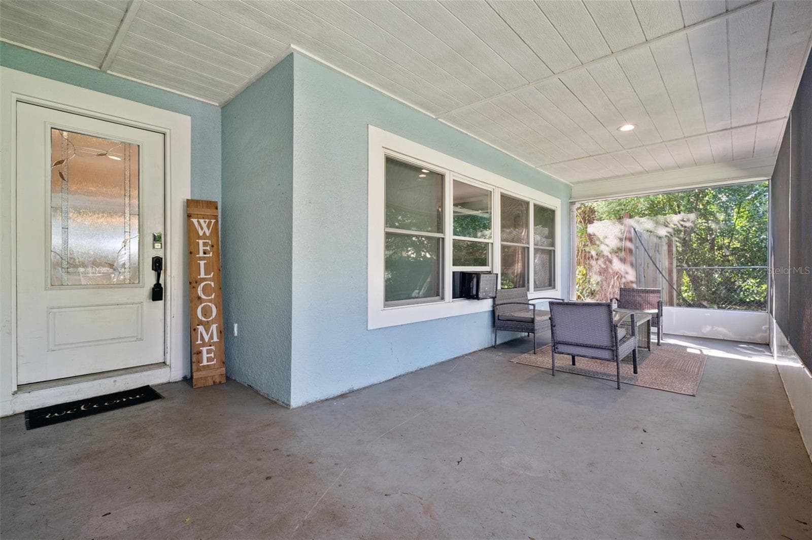 Single Family Residence at 2614 FAIRVIEW AVE, SEFFNER, photo 6 of 41