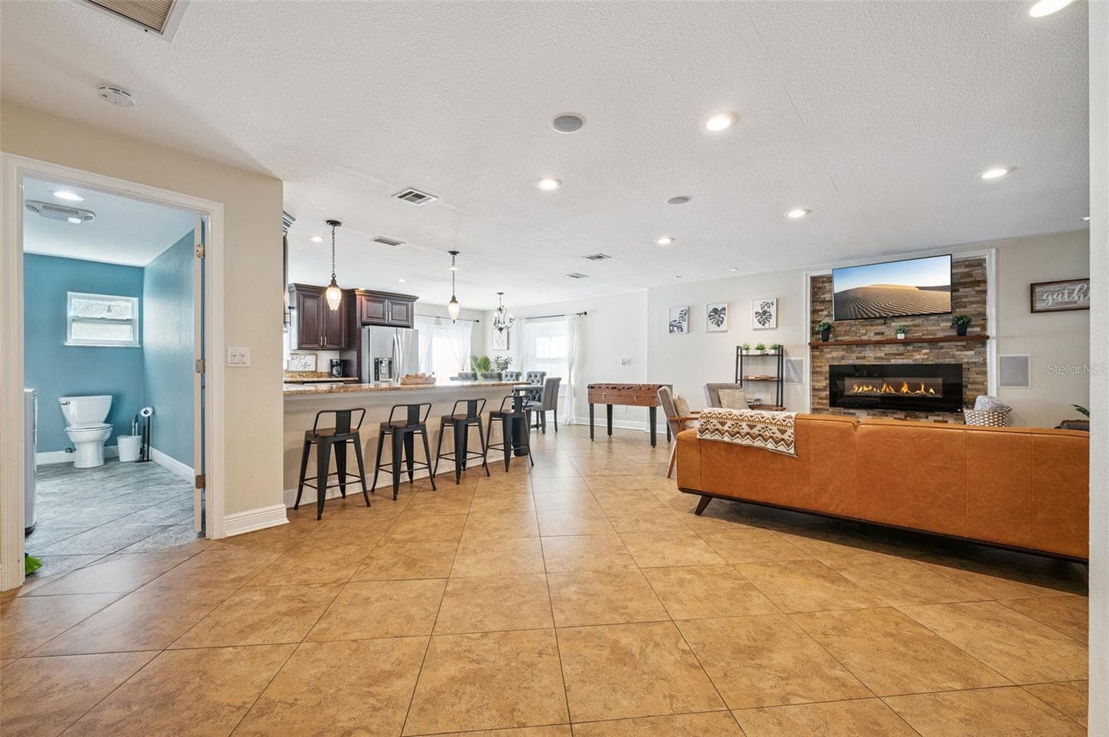 Single Family Residence at 2614 FAIRVIEW AVE, SEFFNER, photo 9 of 41