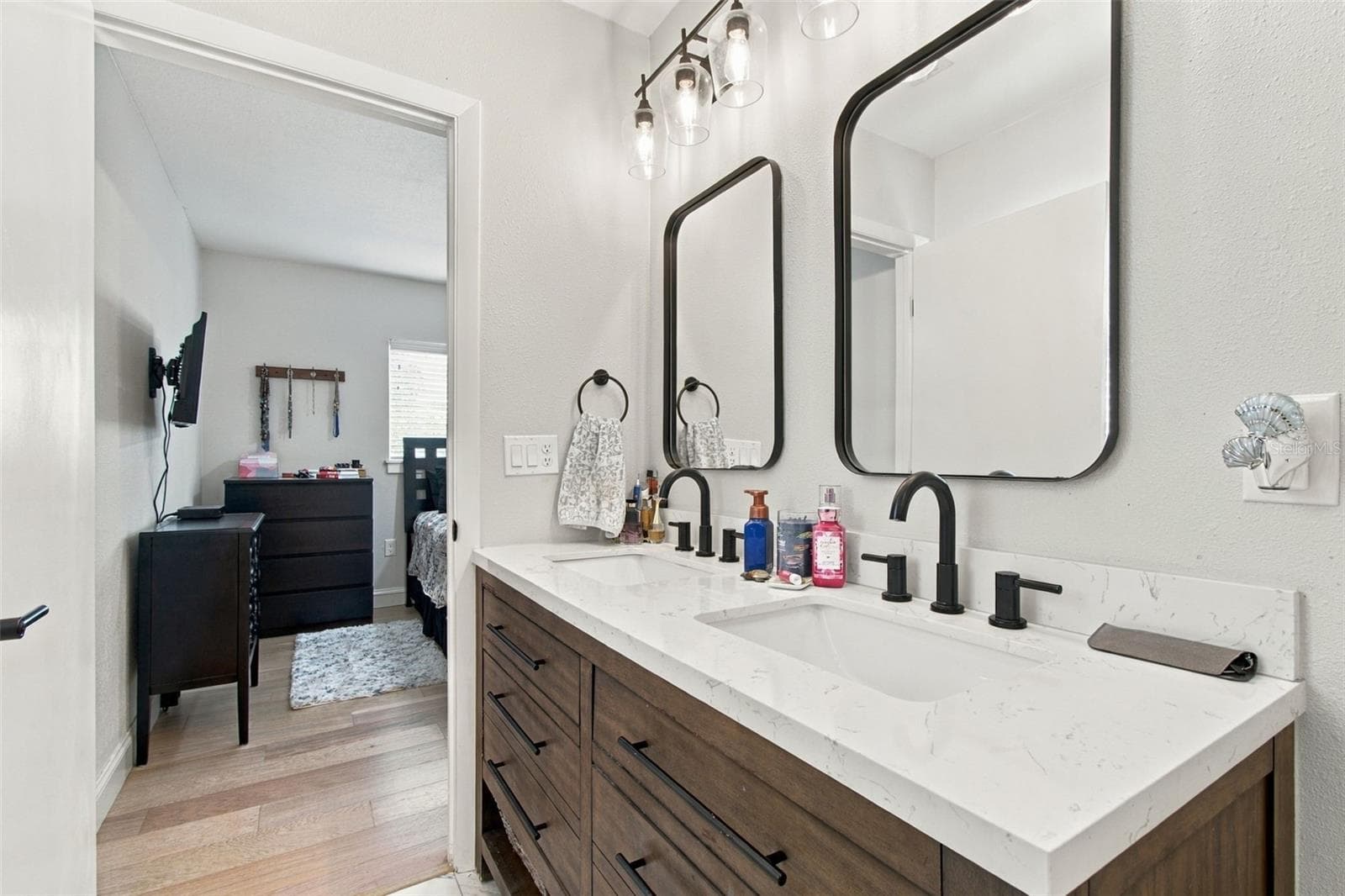 Master Bath - 3653 68TH ST N, ST PETERSBURG