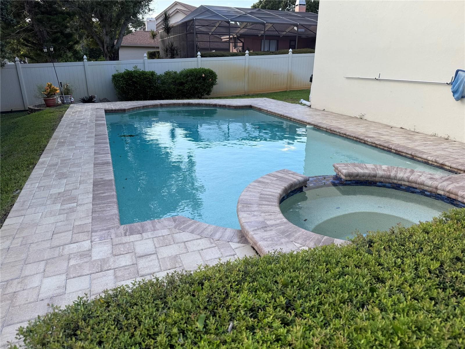 Single Family Residence at 13000 FARMINGTON TRL, SEMINOLE, photo 2 of 33