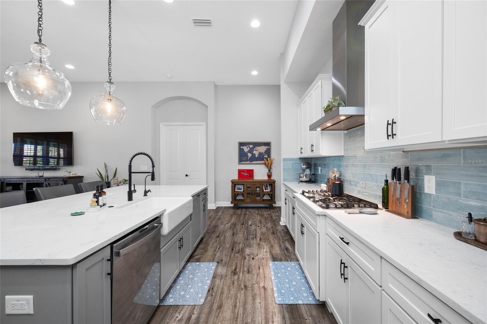 Kitchen with Quartz Counters and 9 foot Island - 4161 GLADE WOOD LOOP, NEW PORT RICHEY
