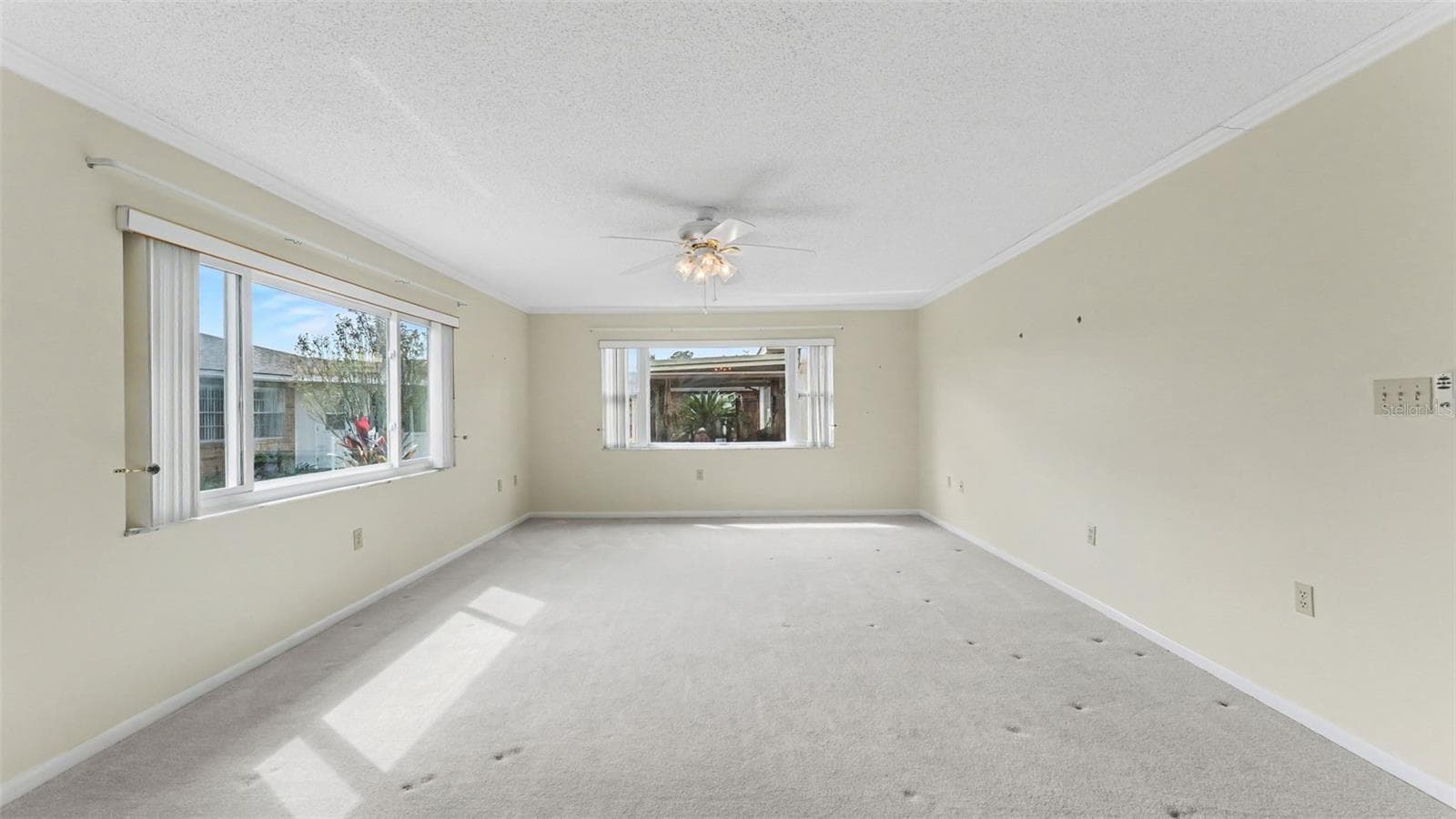 Single Family Residence at 450 NIGHTHAWK DR, LAKELAND, photo 13 of 30
