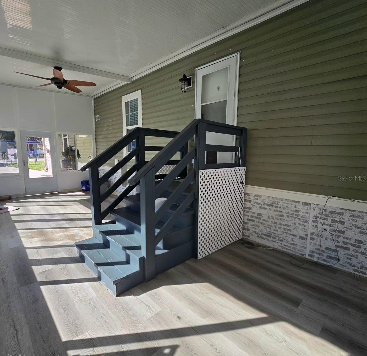 Sunroom view 3 - 9837 SE 160TH LN, SUMMERFIELD