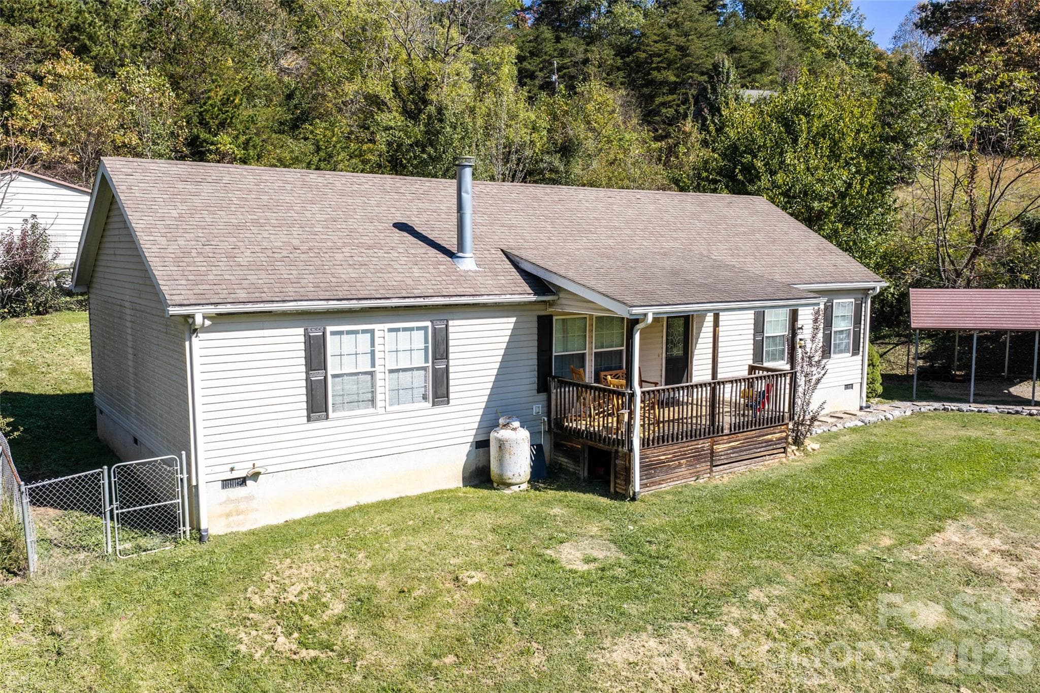Single Family Residence at 23 Yorkie Drive, Clyde, photo 30 of 38