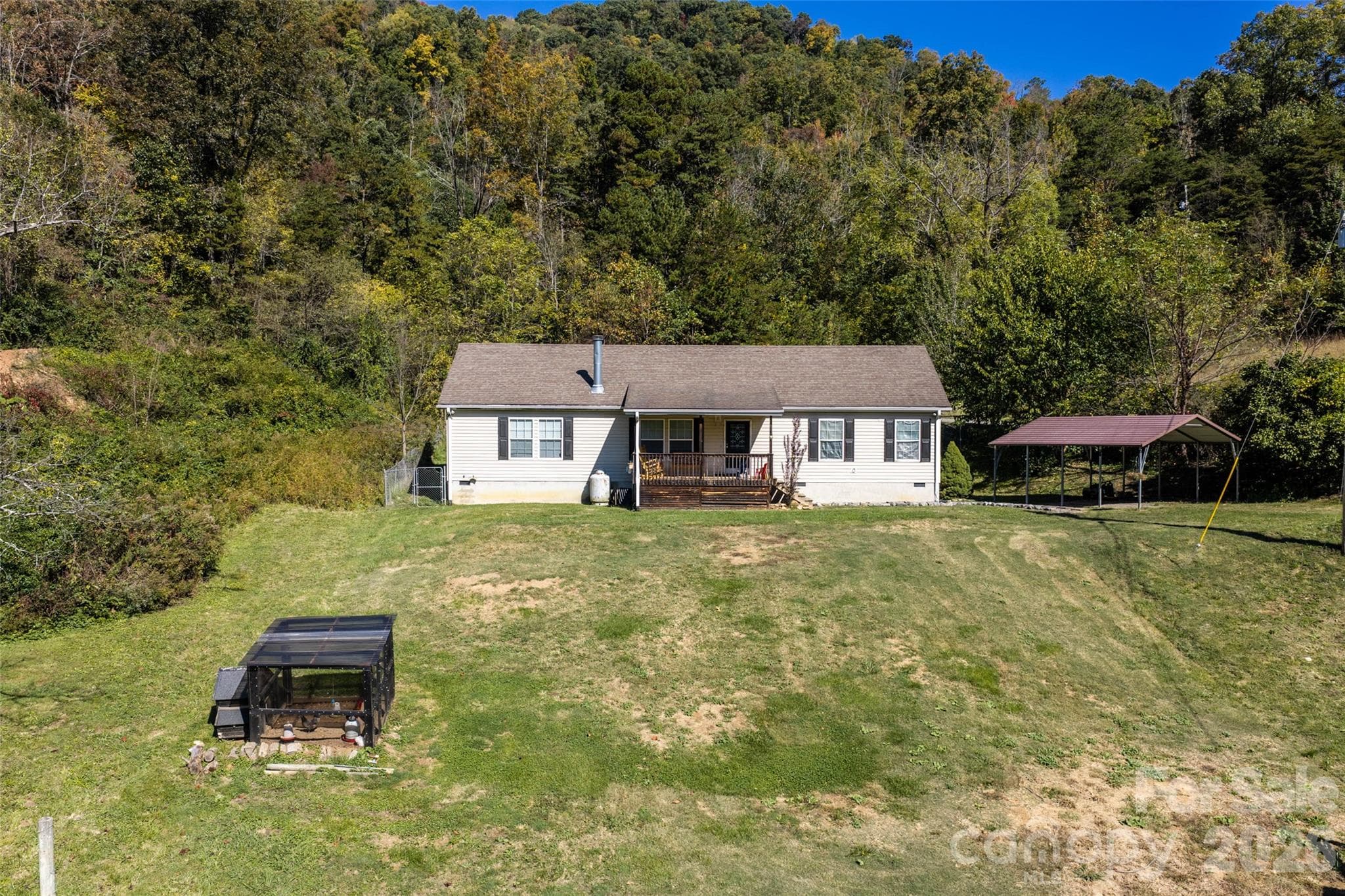 Single Family Residence at 23 Yorkie Drive, Clyde, photo 31 of 38