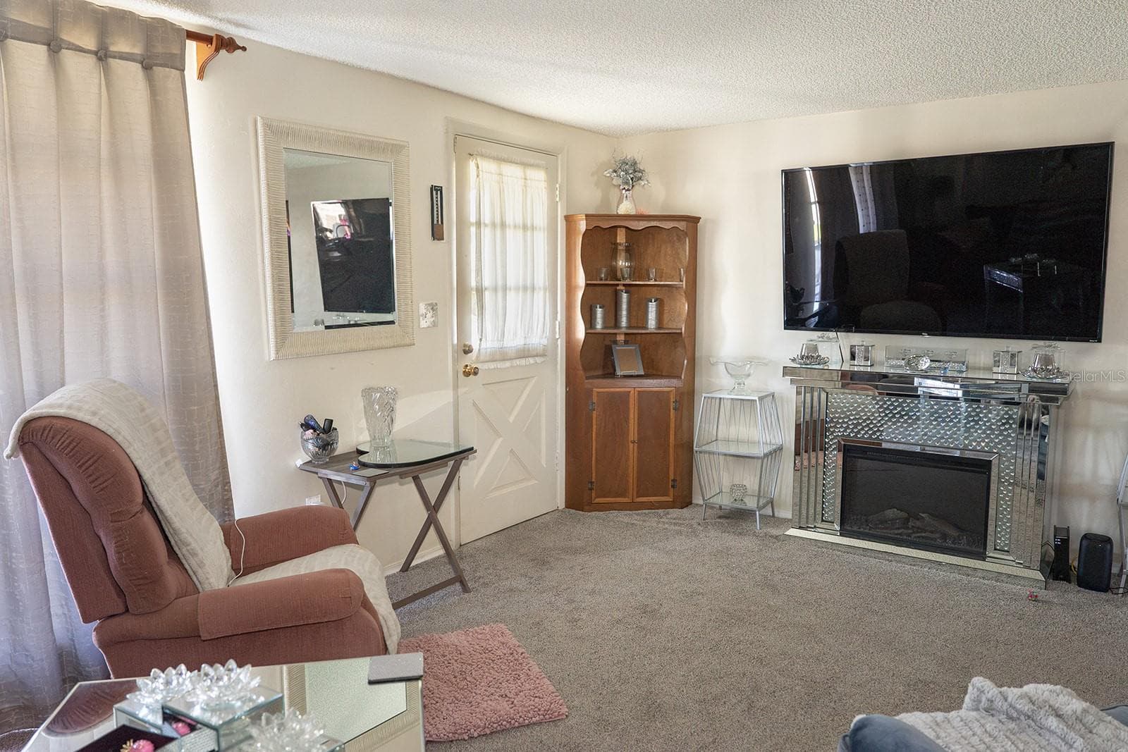 Single Family Residence at 3928 GRAYTON DR, NEW PORT RICHEY, photo 3 of 19