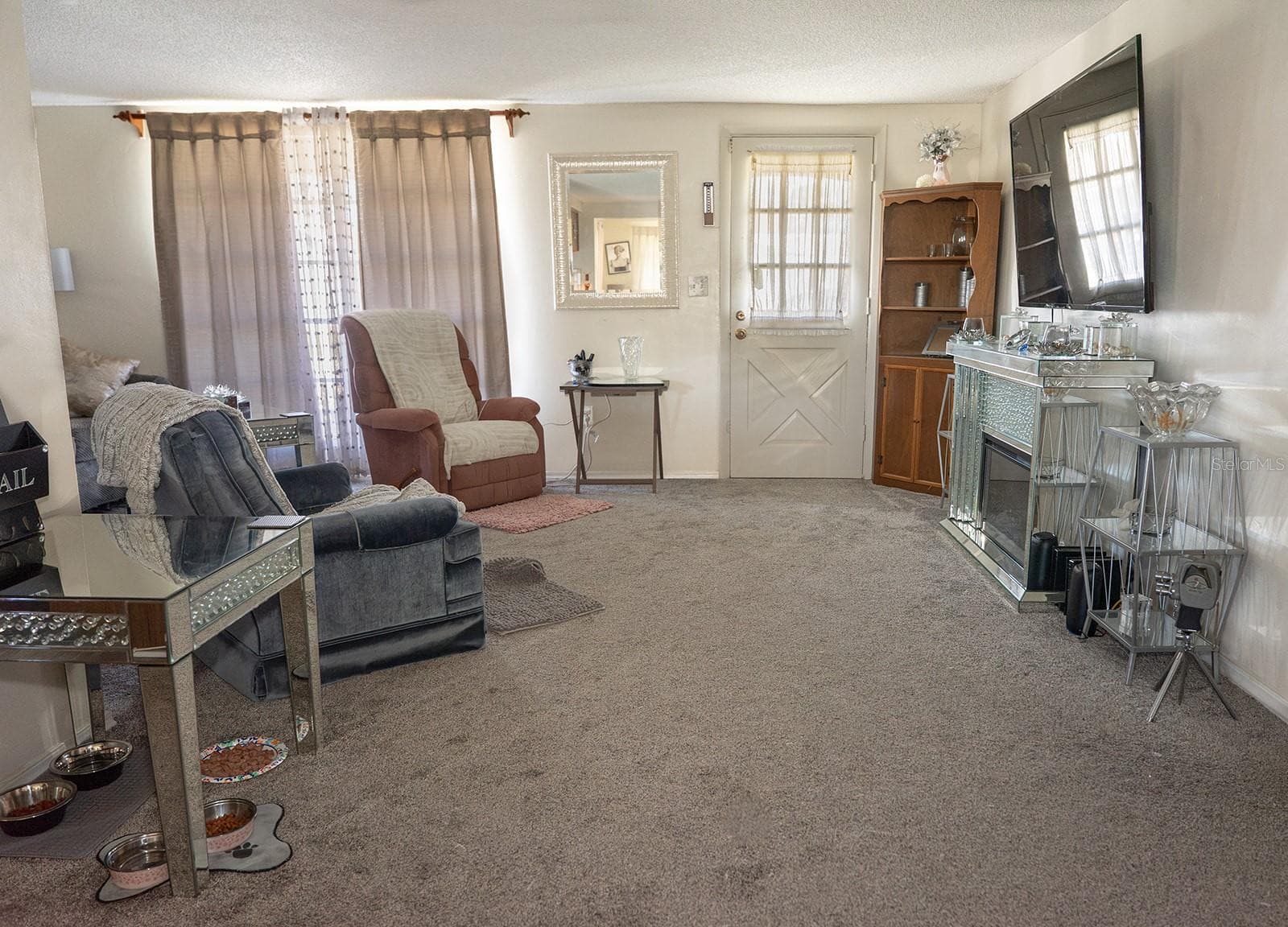 Single Family Residence at 3928 GRAYTON DR, NEW PORT RICHEY, photo 4 of 19