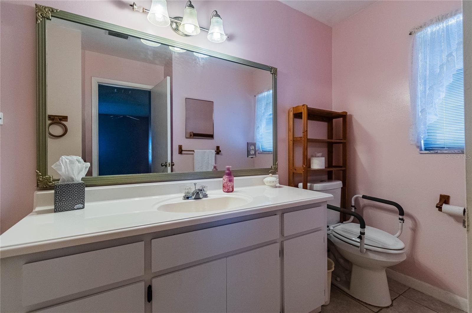primary bath - 4912 DAWNVIEW LN, LAKELAND