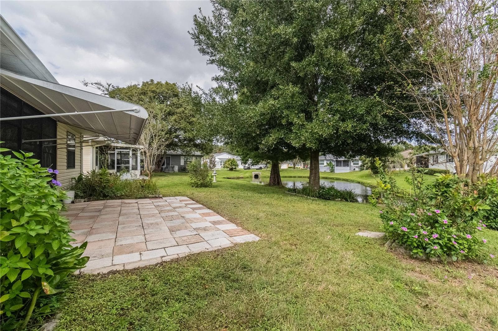 paver patio - 4912 DAWNVIEW LN, LAKELAND