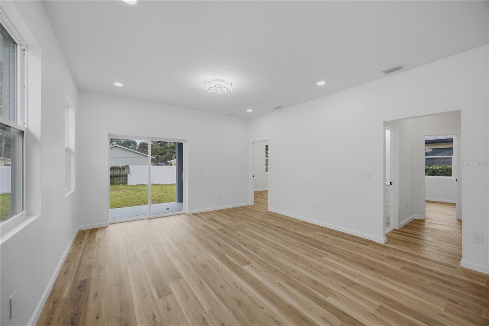 Single Family Residence at 3109 E 22ND AVE, TAMPA, photo 7 of 31