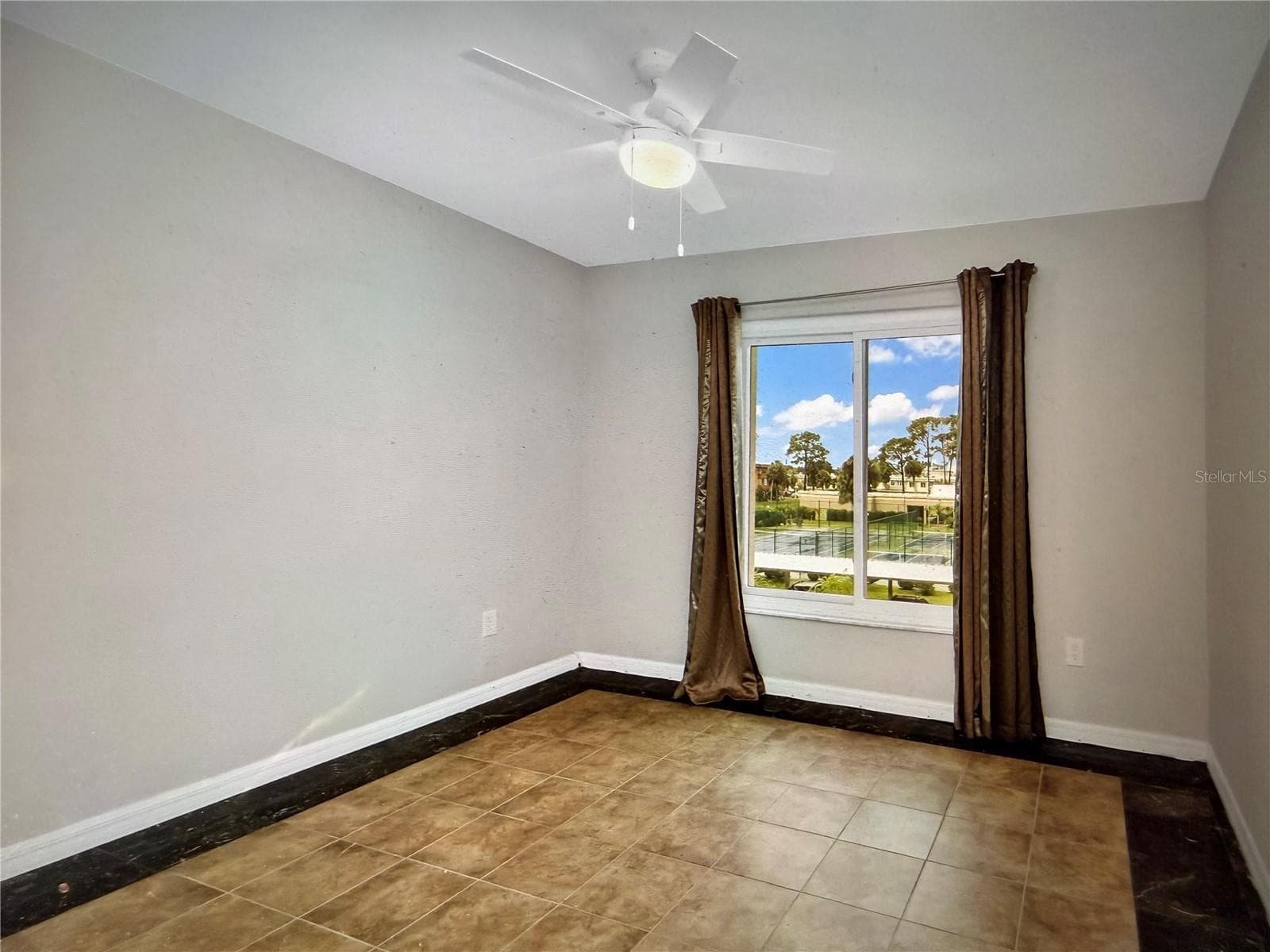Condominium at 21260 BRINSON #301, PORT CHARLOTTE, photo 31 of 54