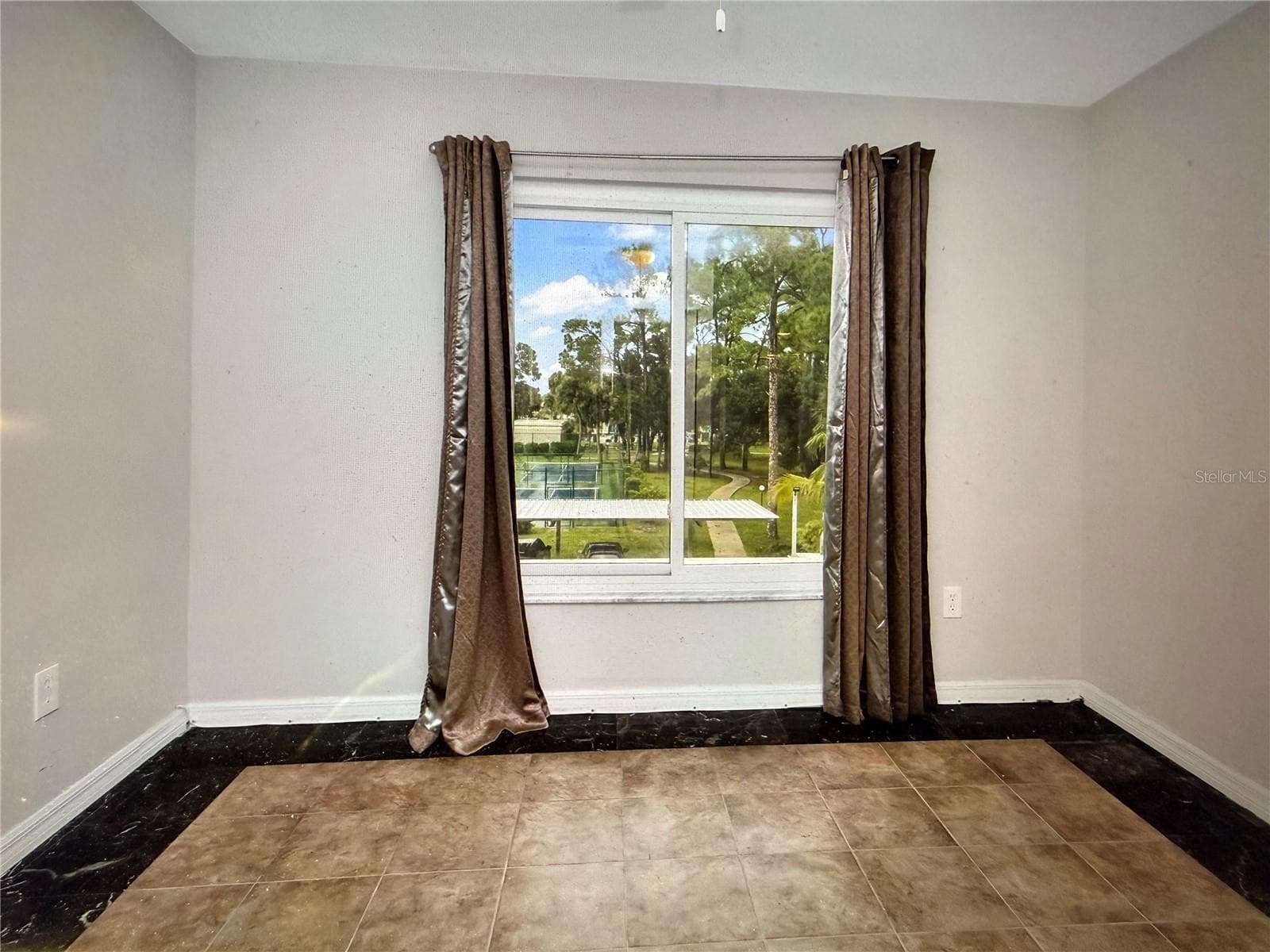 Condominium at 21260 BRINSON #301, PORT CHARLOTTE, photo 26 of 54