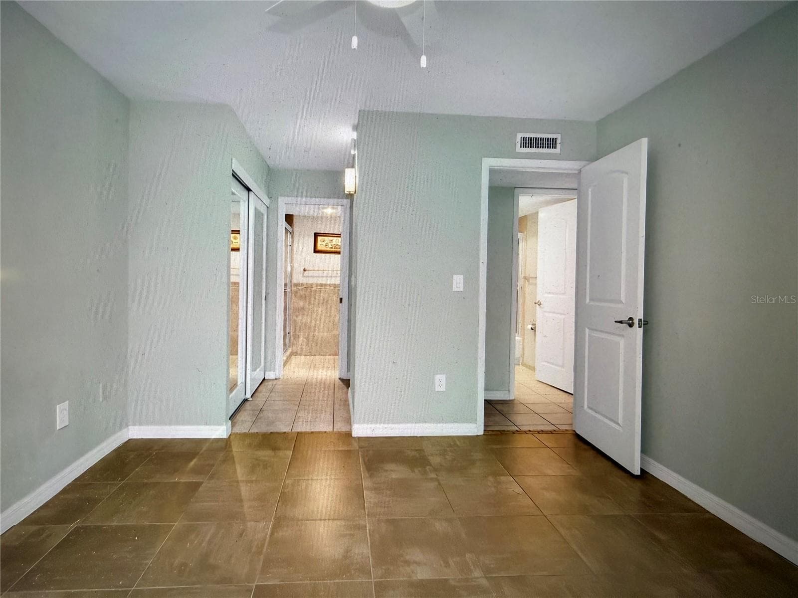 Condominium at 21260 BRINSON #301, PORT CHARLOTTE, photo 30 of 54