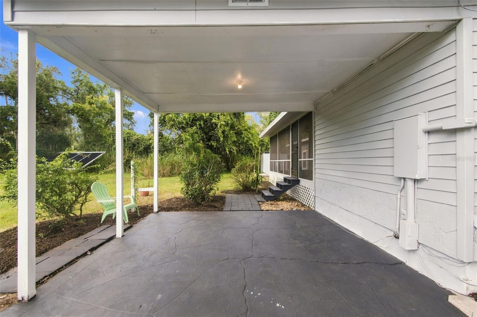 Single Family Residence at 2115 55TH AVE E, BRADENTON, photo 7 of 58