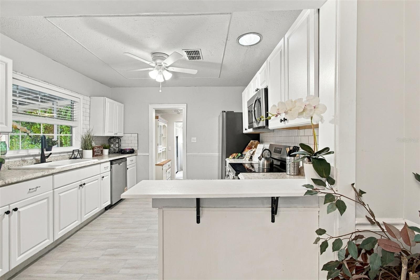Single Family Residence at 2115 55TH AVE E, BRADENTON, photo 20 of 58