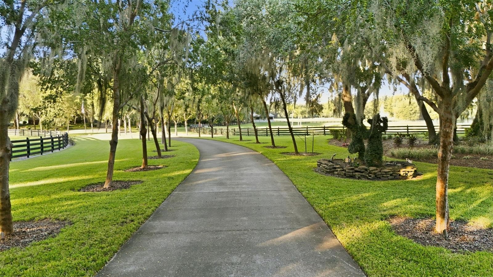 Single Family Residence at 15211 VINOLA PL, MONTVERDE, photo 5 of 82
