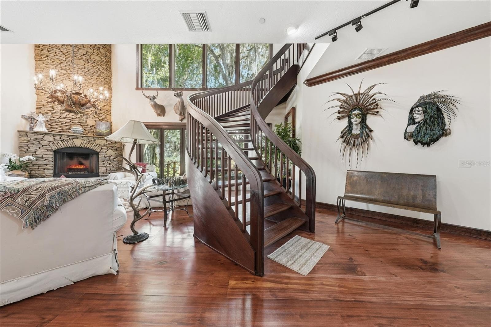 Single Family Residence at 15211 VINOLA PL, MONTVERDE, photo 16 of 82