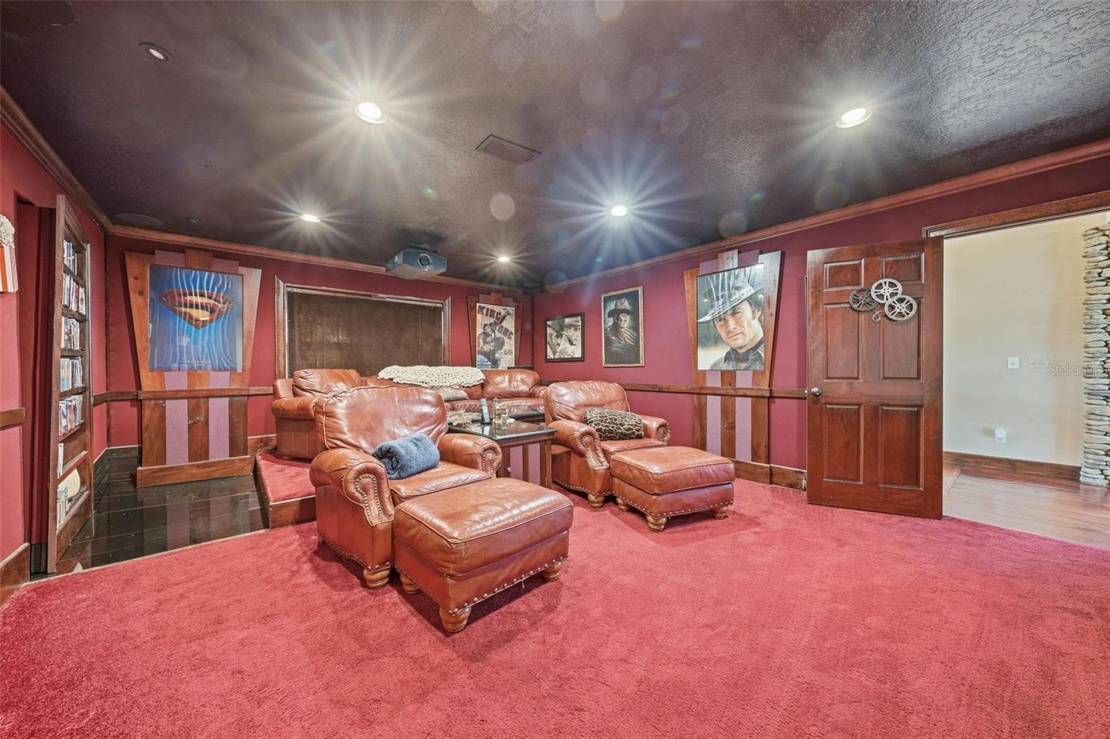 theatre rm - 15211 VINOLA PL, MONTVERDE