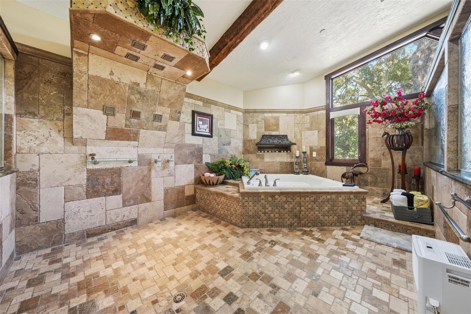 primary bath - 15211 VINOLA PL, MONTVERDE