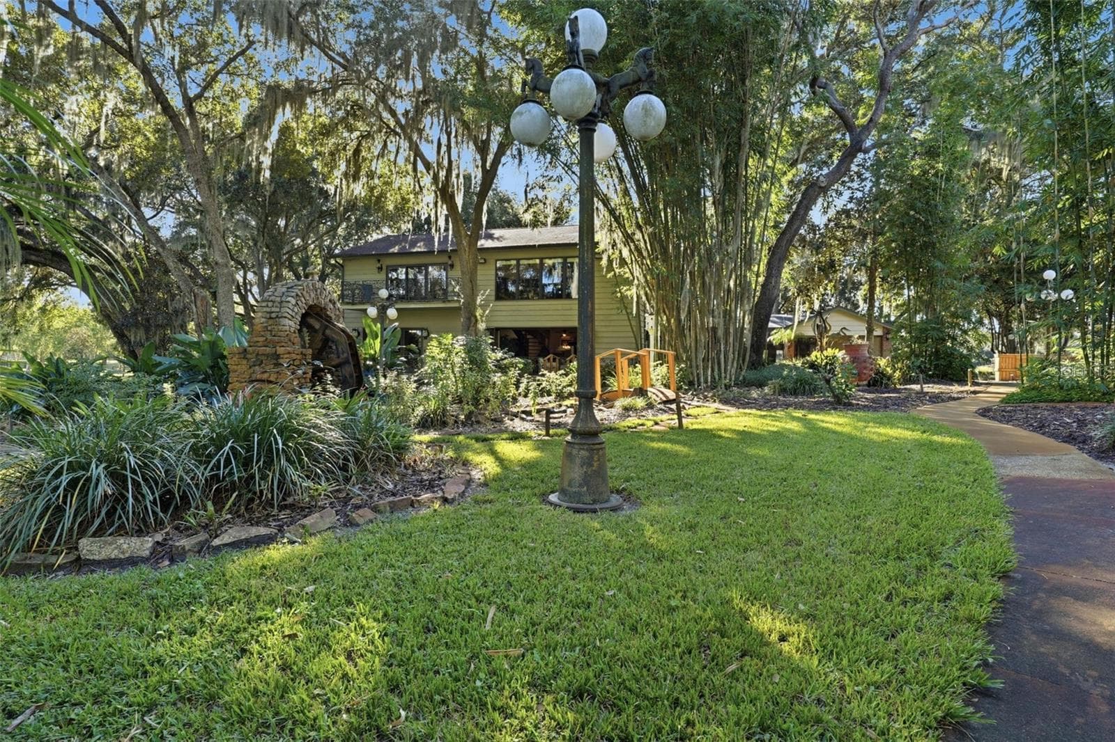 Single Family Residence at 15211 VINOLA PL, MONTVERDE, photo 43 of 82