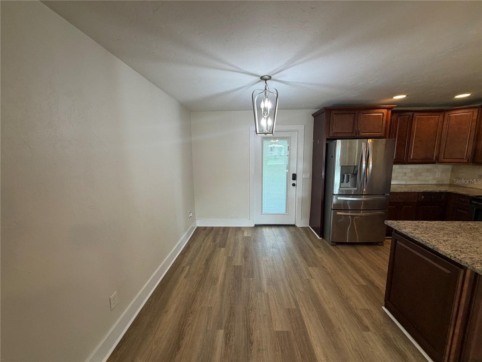 Single Family Residence at 327 NE 6TH AVE, TRENTON, photo 7 of 104