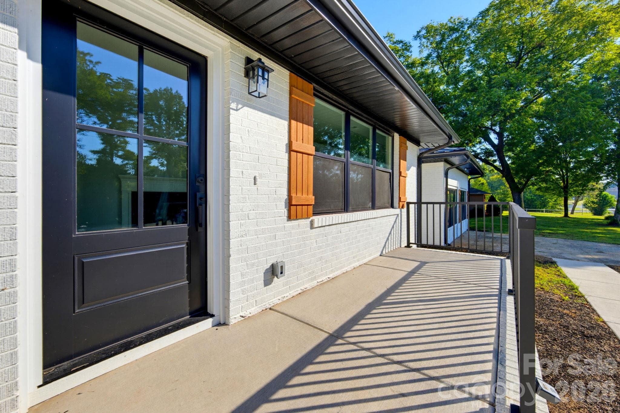 Single Family Residence at 1325 Armstrong Road, Belmont, photo 3 of 48