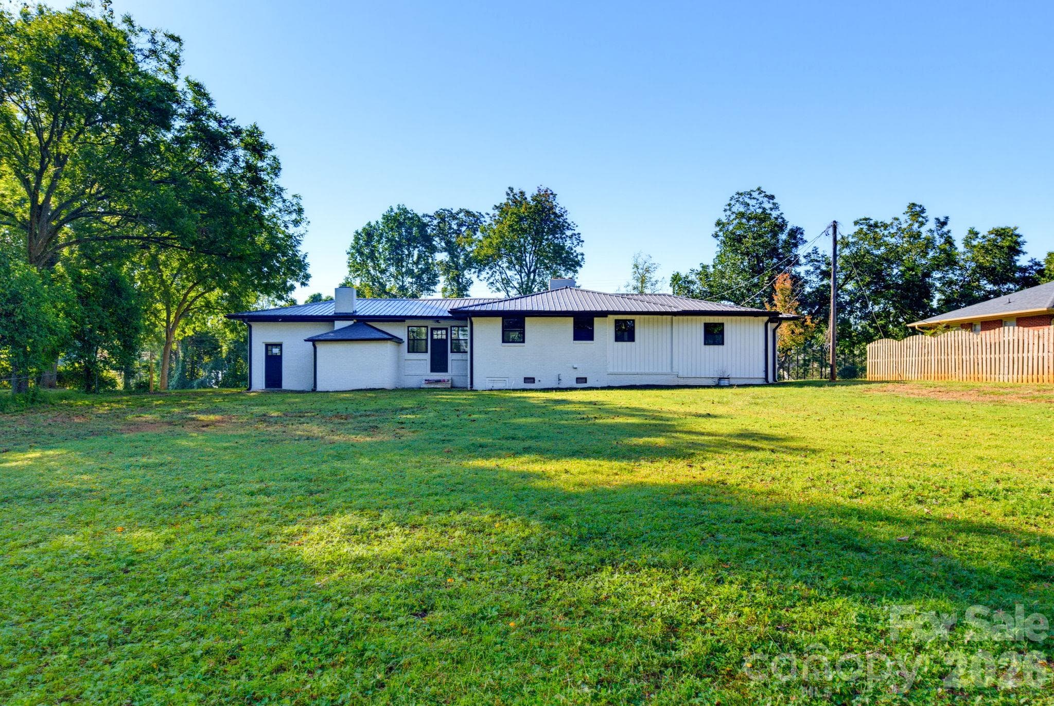 Single Family Residence at 1325 Armstrong Road, Belmont, photo 6 of 48