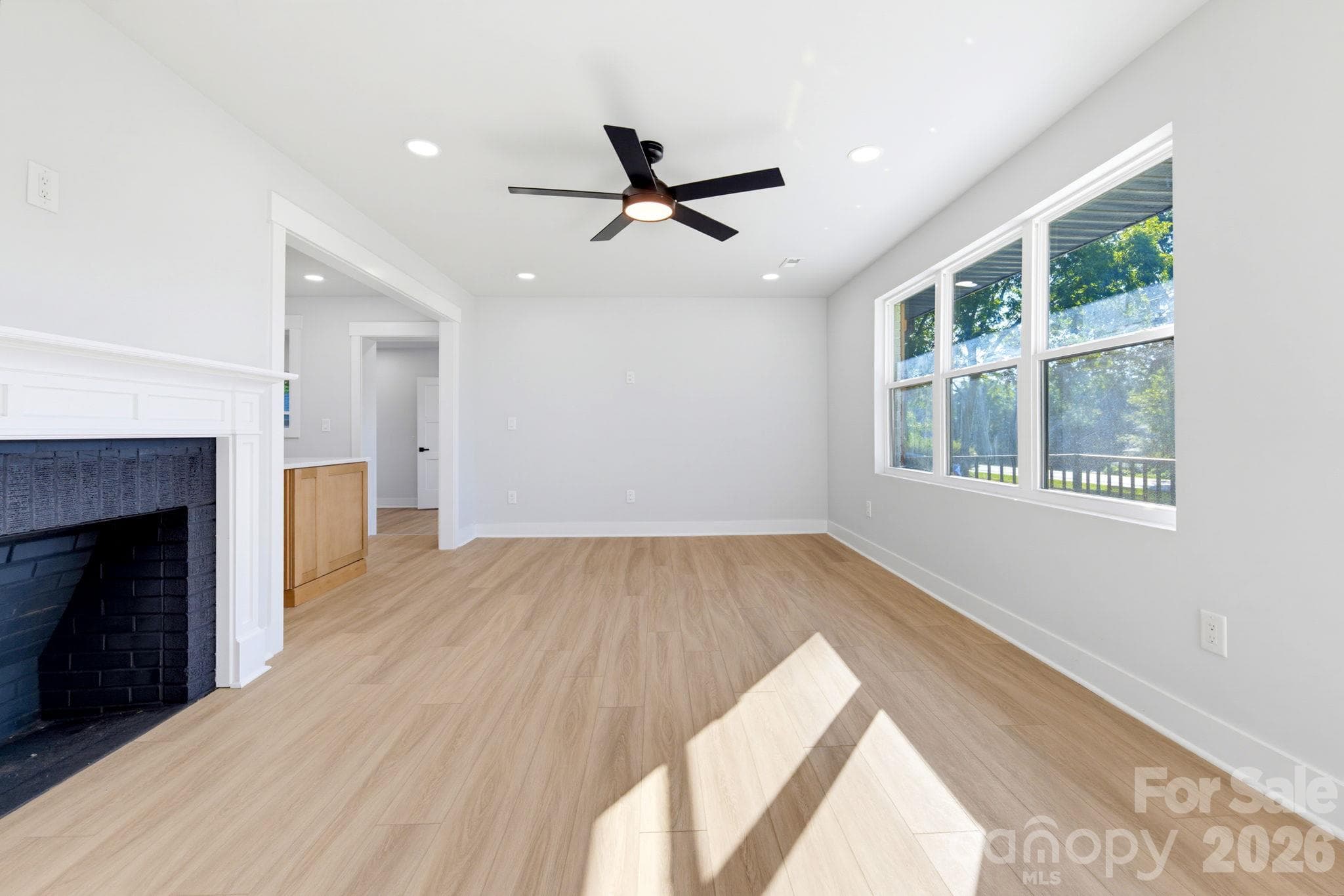 Single Family Residence at 1325 Armstrong Road, Belmont, photo 14 of 48