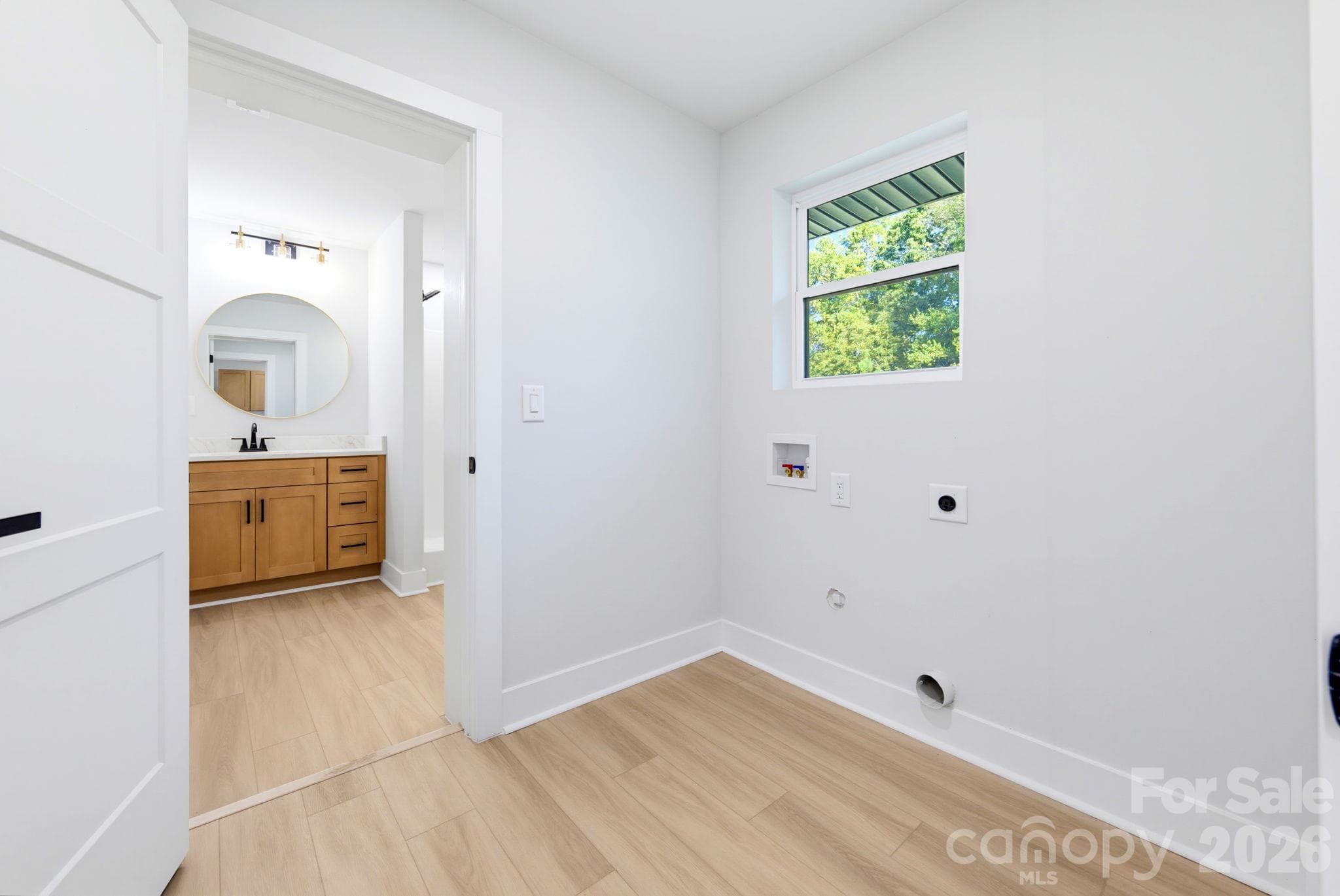 Single Family Residence at 1325 Armstrong Road, Belmont, photo 29 of 48