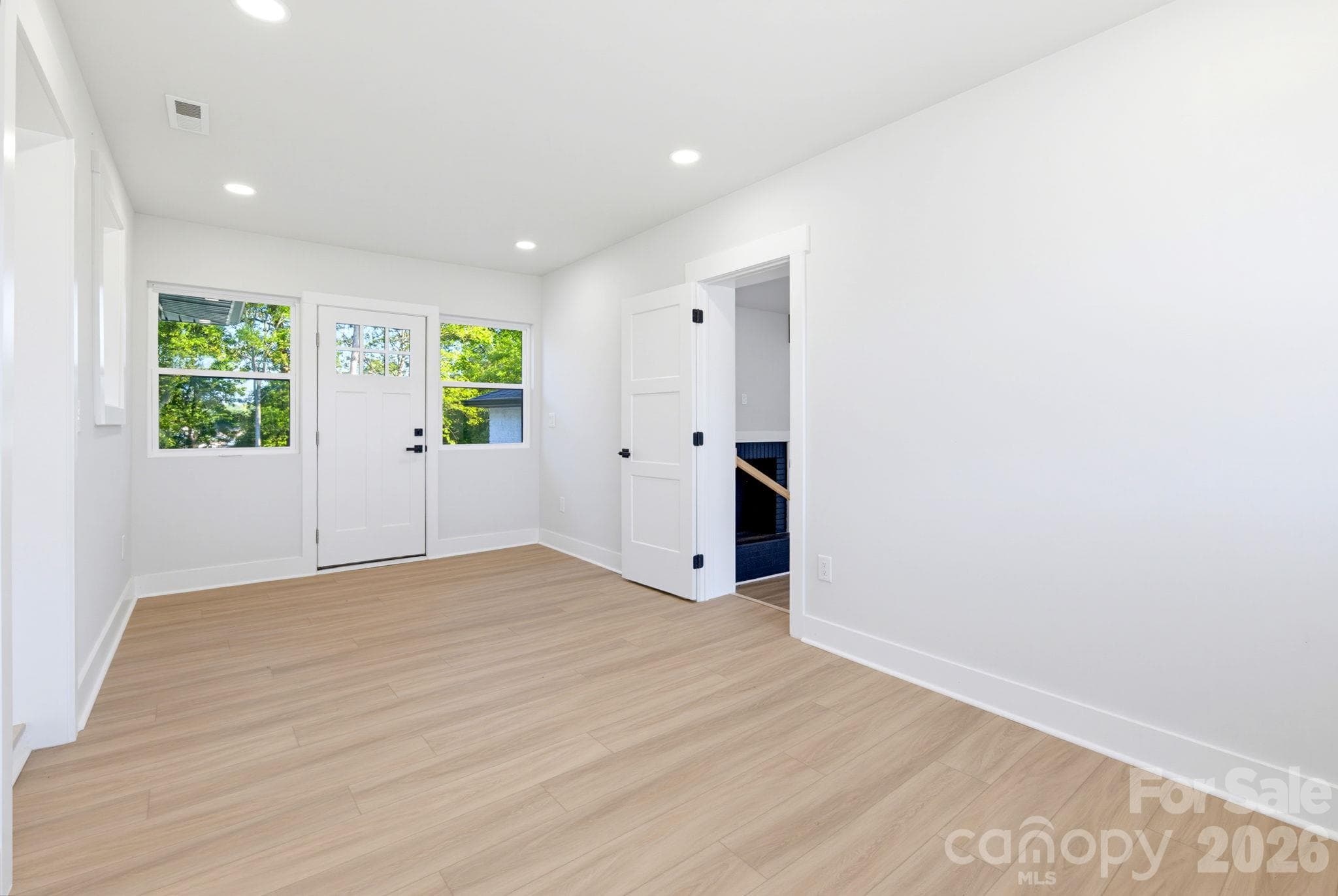 Single Family Residence at 1325 Armstrong Road, Belmont, photo 40 of 48