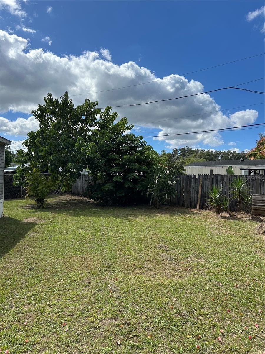 Manufactured Home at 7407 SABRE ST, ORLANDO, photo 19 of 21
