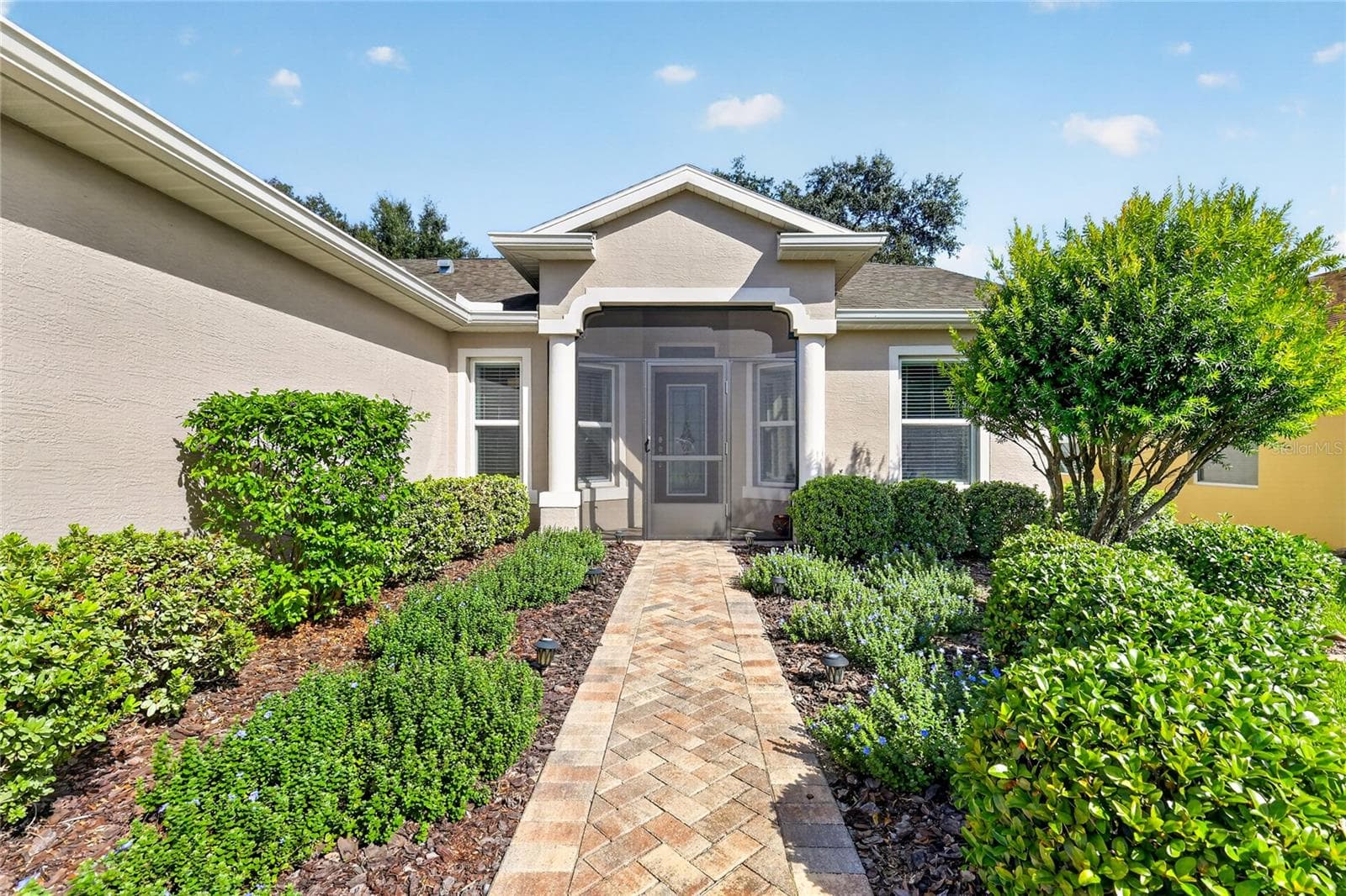 Upgraded Landscaping - 4727 INDEPENDENCE TRL, LEESBURG