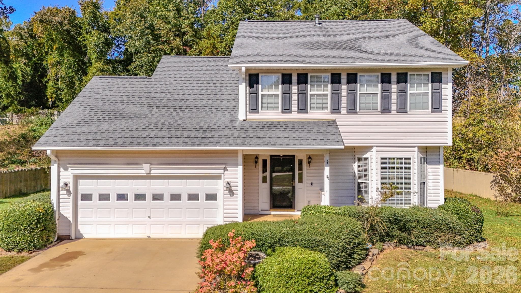 Single Family Residence at 89 N Wintergarden Road, Fletcher, photo 2 of 31