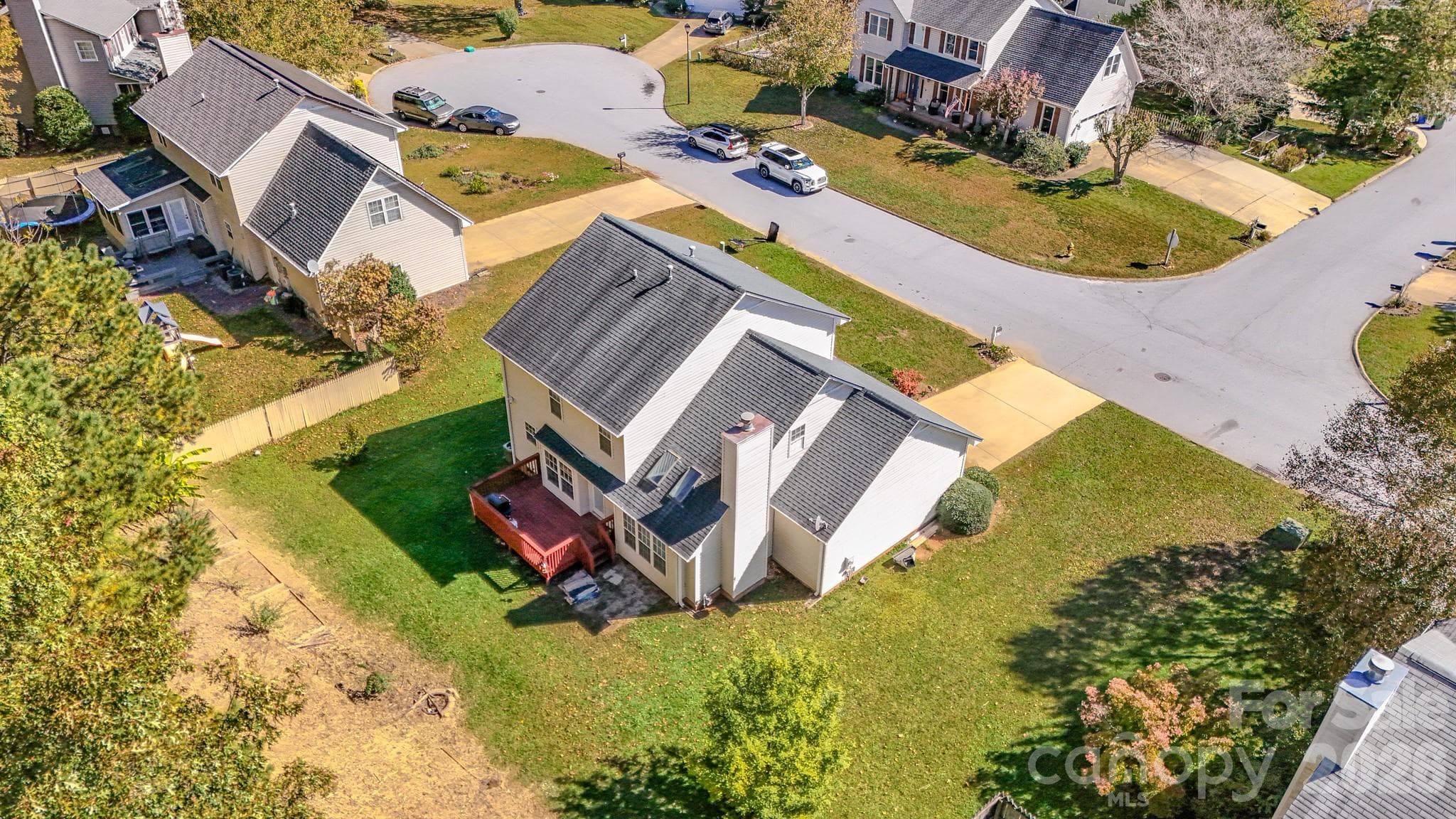 Single Family Residence at 89 N Wintergarden Road, Fletcher, photo 12 of 31
