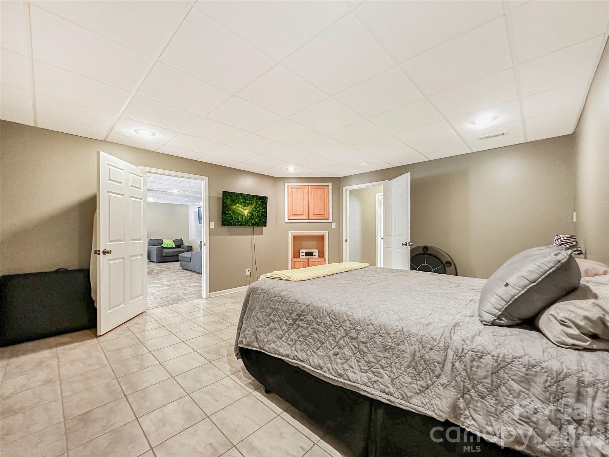 Single Family Residence at 3232 47th Avenue Place, Hickory, photo 20 of 24