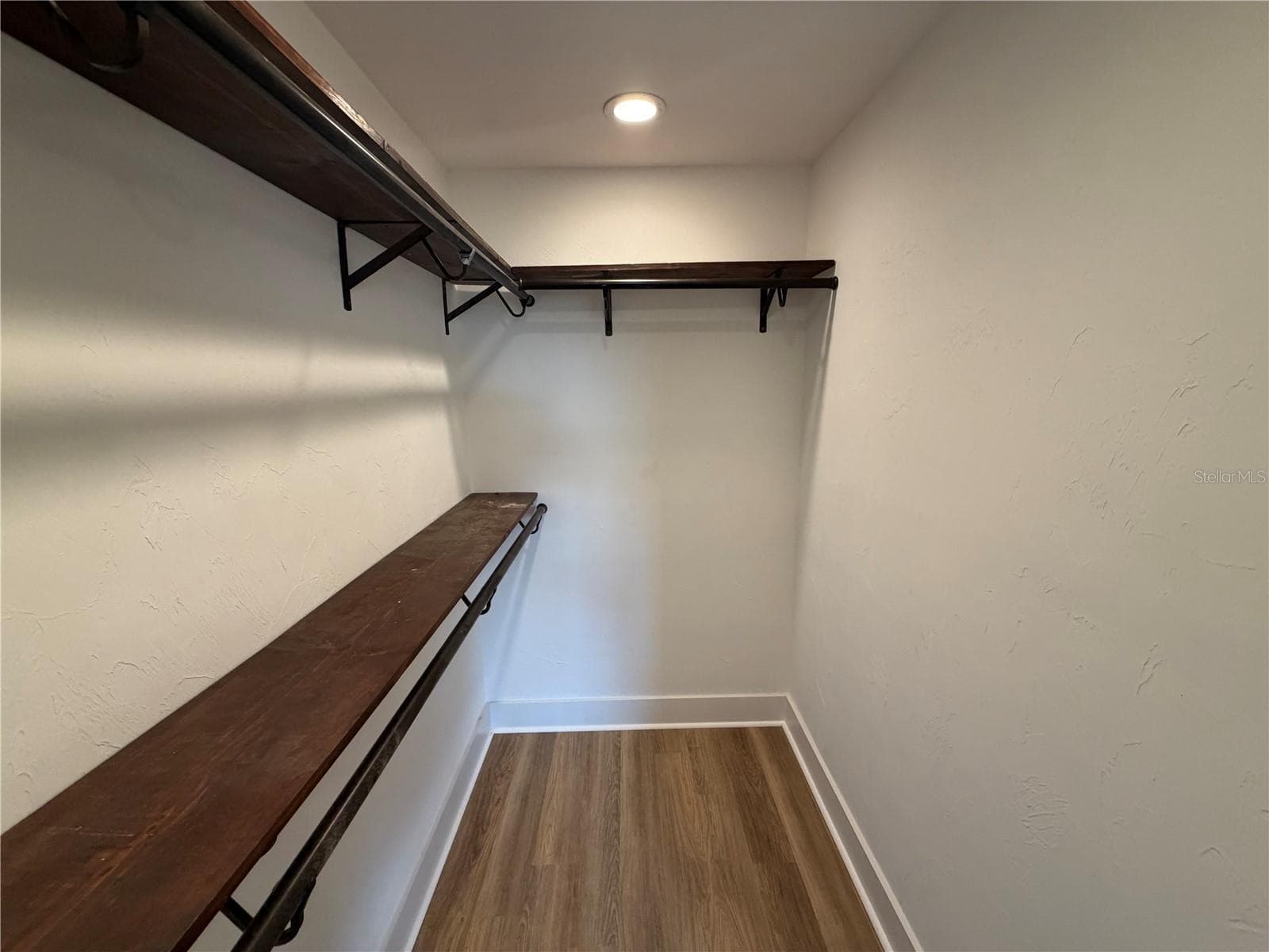 Single Family Residence at 327 NE 6TH AVE, TRENTON, photo 17 of 104
