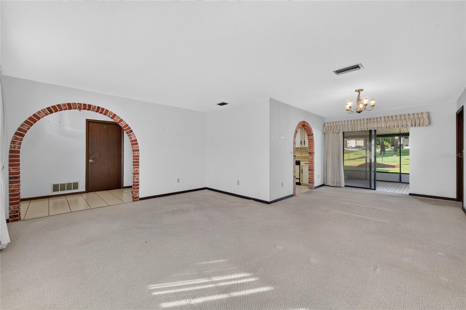 Single Family Residence at 1056 KIMBERLY CT, PORT ORANGE, photo 8 of 36