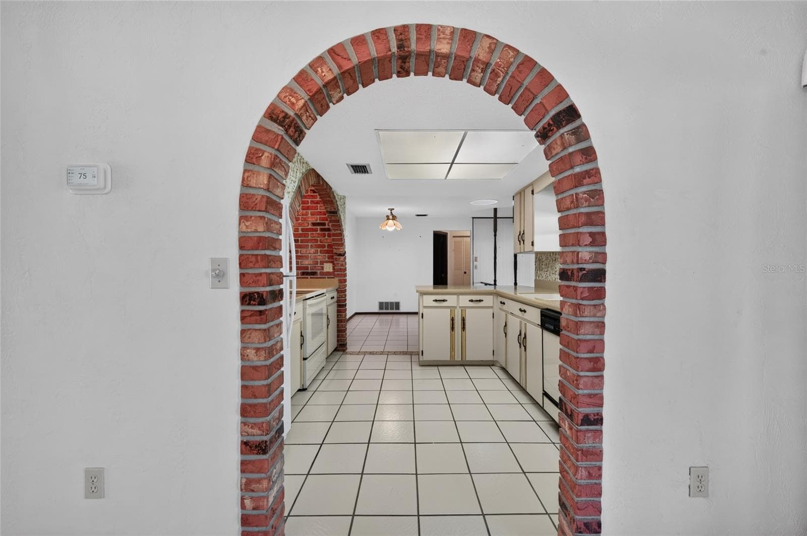 Single Family Residence at 1056 KIMBERLY CT, PORT ORANGE, photo 15 of 36