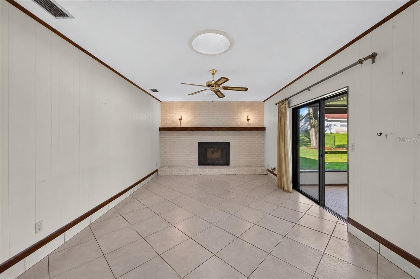 Single Family Residence at 1056 KIMBERLY CT, PORT ORANGE, photo 20 of 36