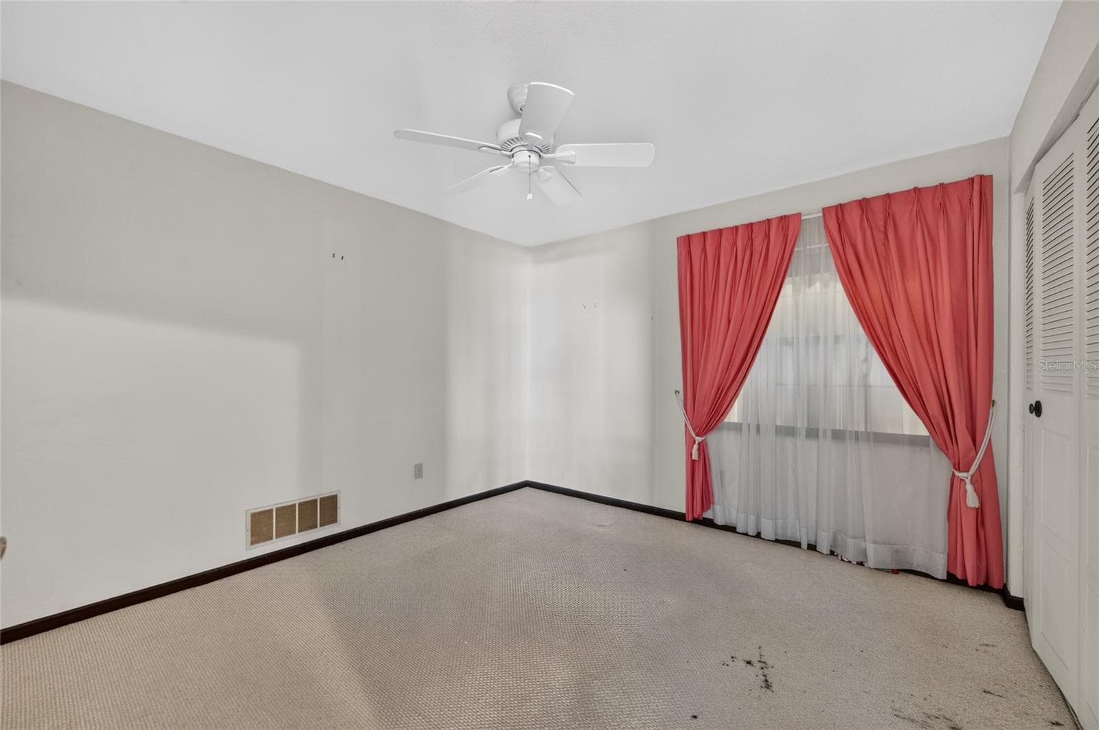 Single Family Residence at 1056 KIMBERLY CT, PORT ORANGE, photo 25 of 36