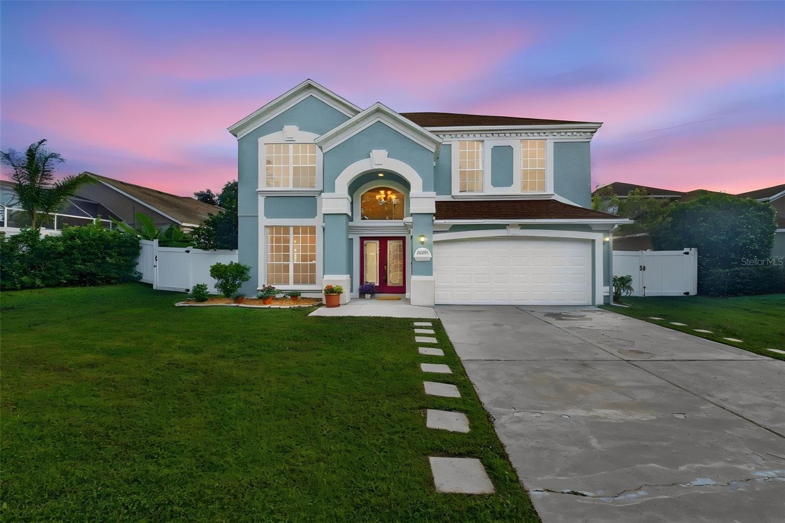 Single Family Residence at 14201 LAKE UNDERHILL RD, ORLANDO, photo 2 of 46