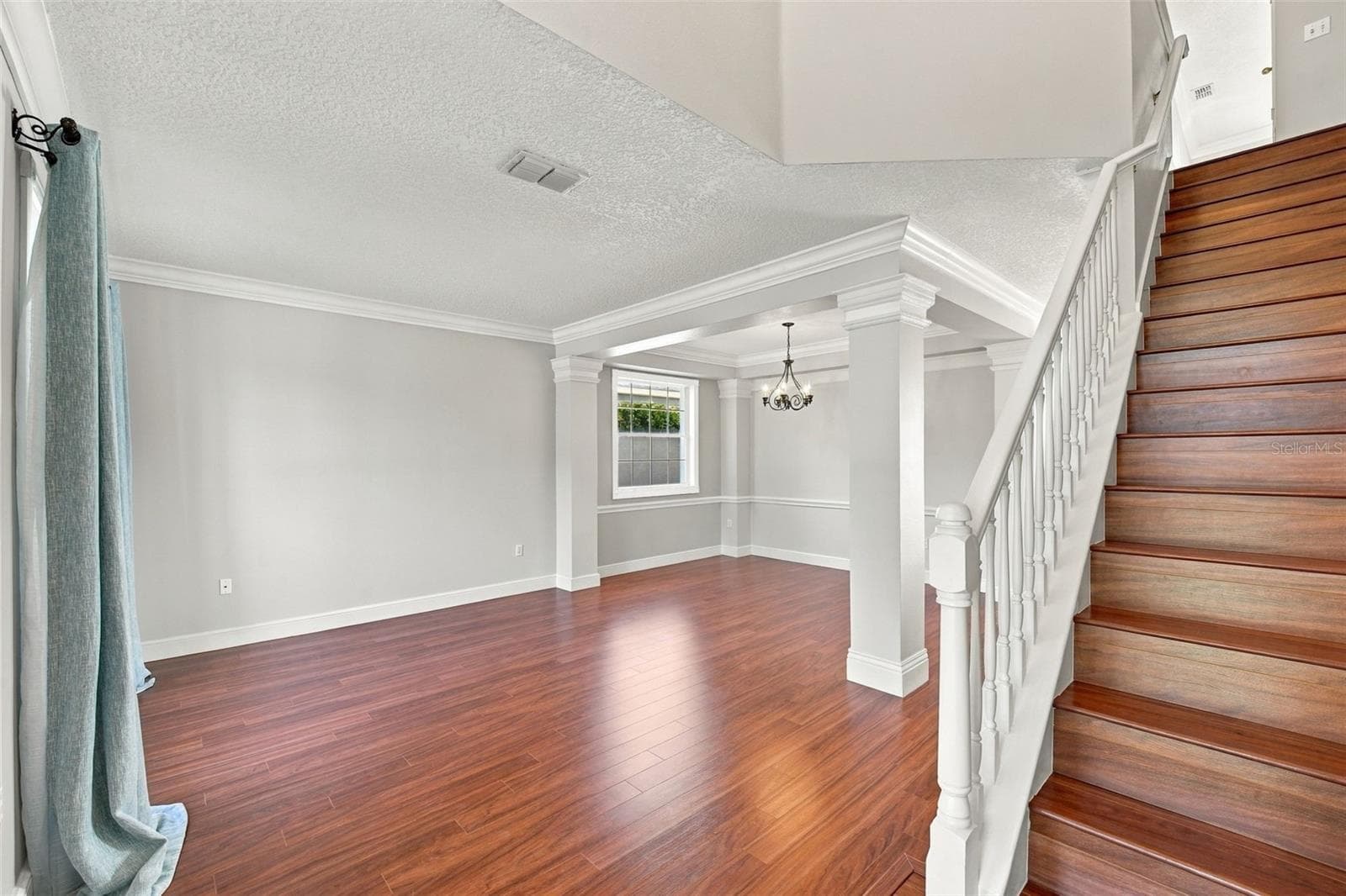 Single Family Residence at 14201 LAKE UNDERHILL RD, ORLANDO, photo 12 of 46